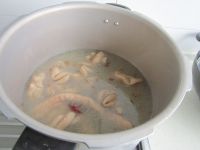 尖椒肥肠的做法步骤9