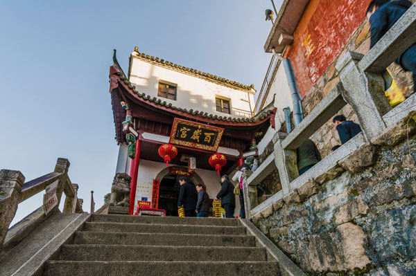 九华山哪个寺庙最灵 九华山必拜的三个庙
