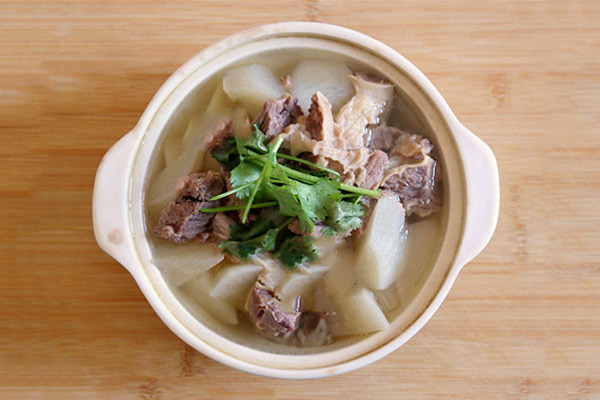怎样炖牛肉 炖牛肉的家常做法