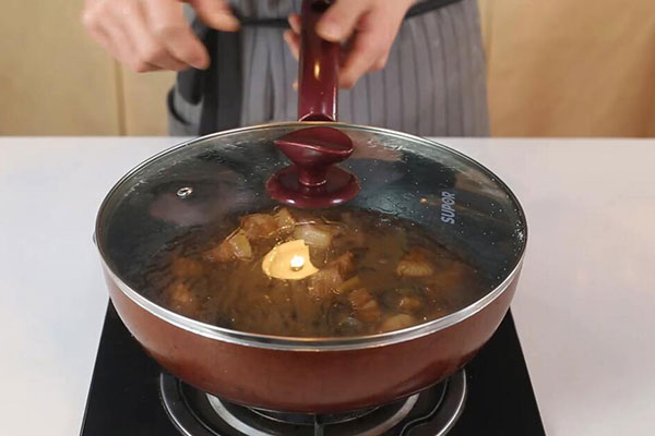 猪肉炖粉条的做法 猪肉怎么炖粉条