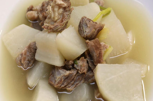 清炖羊肉汤的做法 在家怎么做清炖羊肉汤