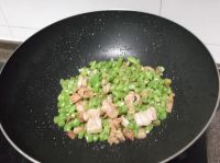 豆角榄菜炒肉的做法步骤8