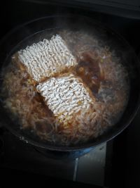 牛肉酸菜汤面的做法步骤9
