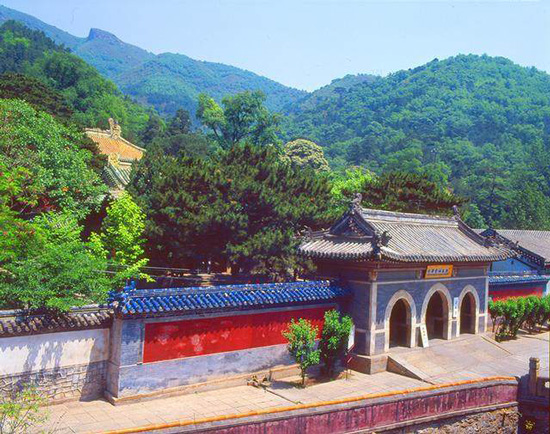 北京潭柘寺里有哪些好玩的地方