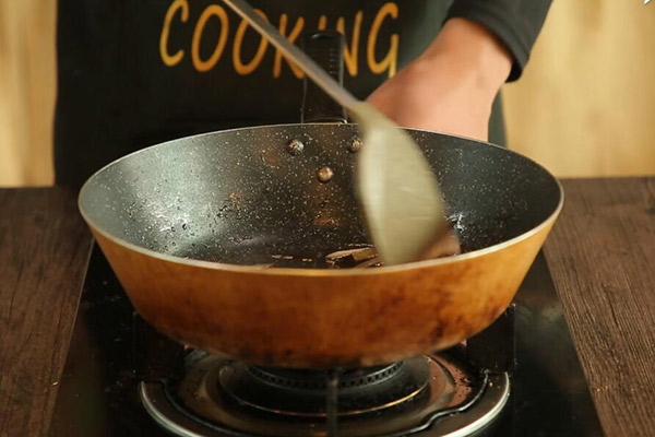 牛肉盖饭的家常做法 怎么做牛肉盖饭