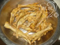 烟熏鸡爪的做法步骤16