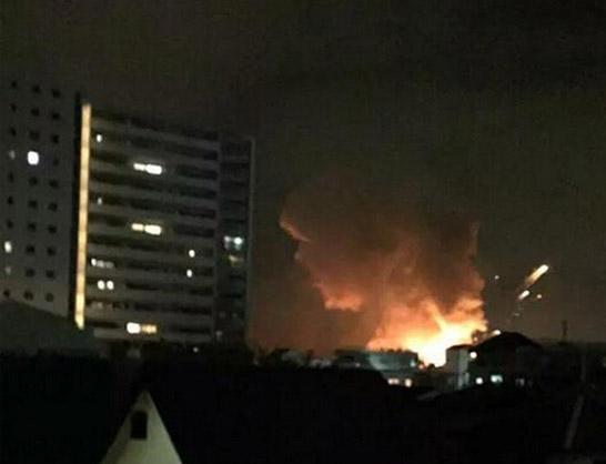新消息！日本一化工厂发生爆炸14人受伤 事发地周边疏散