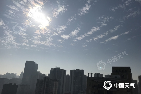 重庆阳光继续　今日暖至26℃昼夜温差达10℃