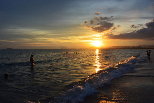 三亚哪个景点拍婚纱照好 三亚拍婚纱照好的景点
