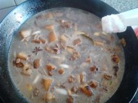 红烧肉炖土豆的做法步骤9