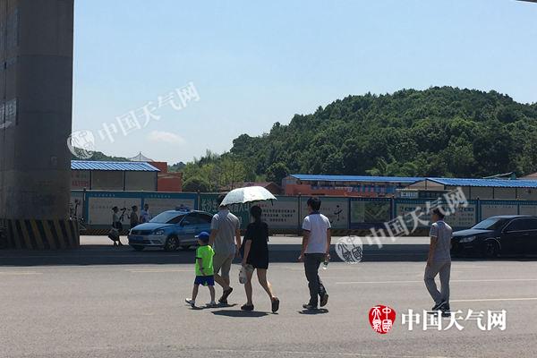 未来三天湖南局地仍超37℃ 23日起降水将缓解高温