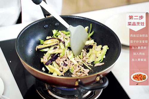 茄子炒肉的做法 茄子炒肉的简单做法