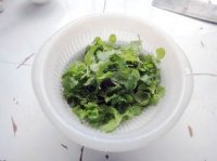 薄荷鸽蛋汤的做法步骤2