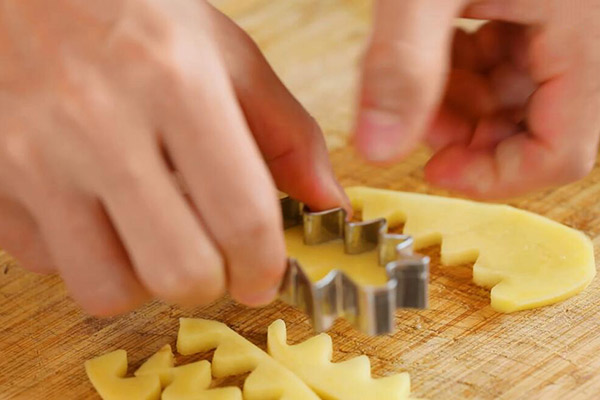 麻辣狼牙土豆的做法 麻辣狼牙土豆怎么做好吃