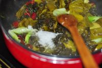 酸菜鱼炖豆腐的做法步骤9