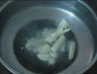 酸菜鱼的做法步骤7