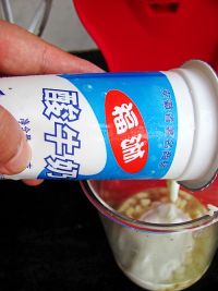 玉米酸奶汁的做法步骤3