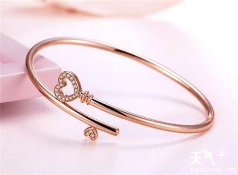 七夕节送什么礼物好? 2018七夕节礼物十大排行榜!