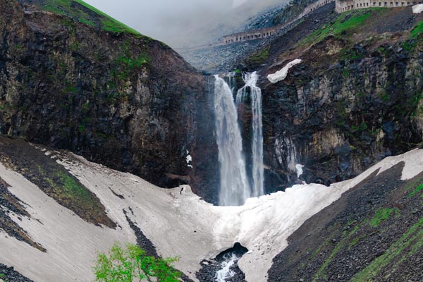 夏天去长白山好玩吗 夏天去长白山穿什么