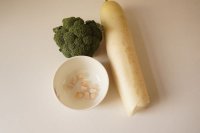 干贝萝卜蒸的做法步骤1