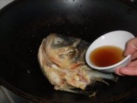 粉皮鱼头汤的做法步骤5