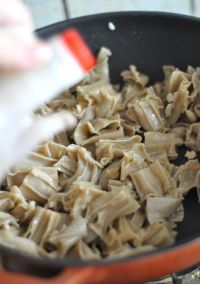 土豆片栲栳栳的做法步骤7