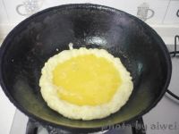 虾酱炒豆腐的做法步骤4