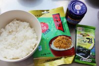 榄菜肉松饭团的做法步骤1