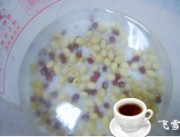 胡萝卜米糊豆浆的做法步骤1