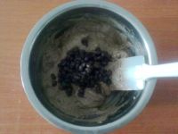 巧克力蜜豆玛芬的做法步骤7