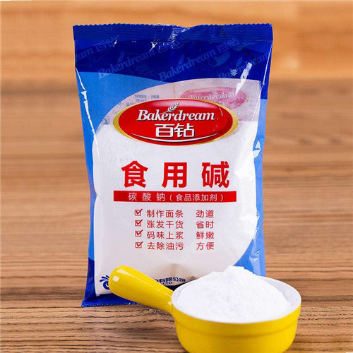 小苏打和食用碱是一样的吗 小苏打和食用碱的区别 