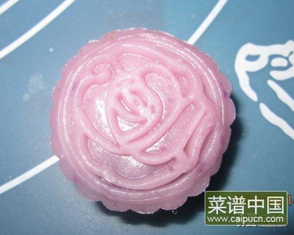 三色冰皮月饼