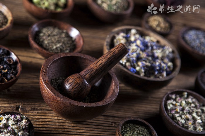 春季吃菠萝好吗