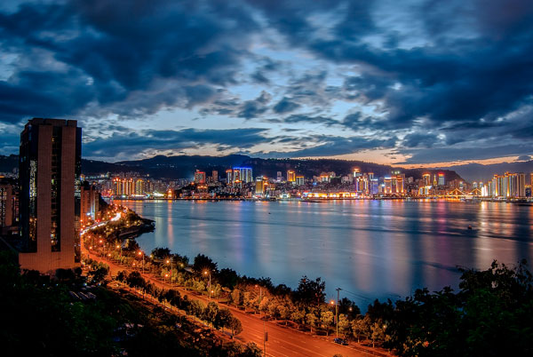 重庆适合几月份去玩 一般去重庆玩几天合适