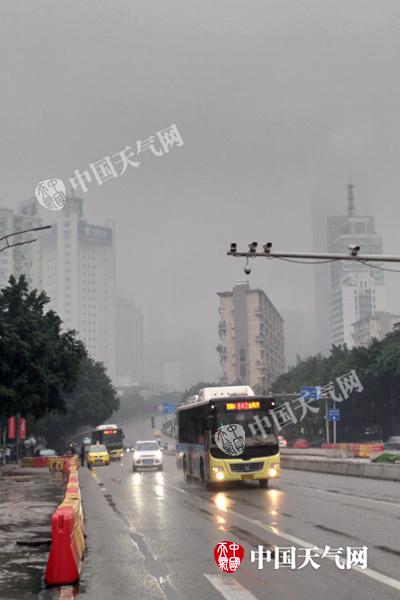 东北华北等气温大跳水 西南阴雨持续