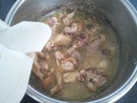 鱼翅猪骨汤的做法步骤13