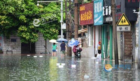 这周湖南仍有大暴雨天气 大部地区气温30℃以下