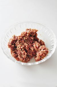 灌汤小笼包的做法步骤4