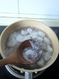 油豆腐木耳肉圆汤的做法步骤6
