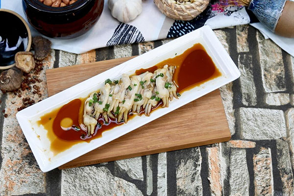 葱油蛏子的做法 葱油蛏子怎么烧