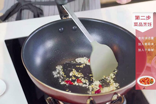 青椒土豆丝的做法 青椒土豆丝怎么炒好吃