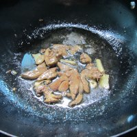 鸡肝鸡蛋汤粉的做法步骤6