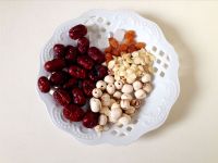 补血养颜汤的做法步骤1