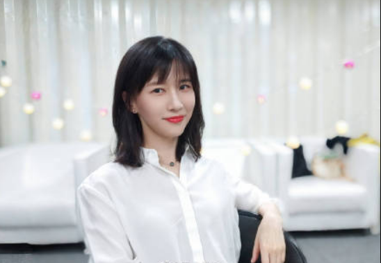 papi酱婚恋观是什么 papi酱结婚5年亲家没见过面是怎么回事