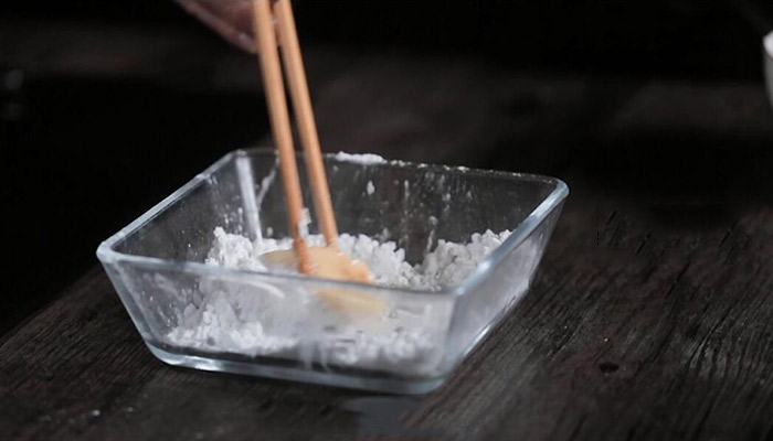 拔丝香蕉的家常做法 怎么做拔丝香蕉