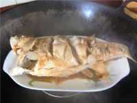 清蒸鲈鱼的做法步骤6