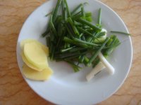 油爆河虾的做法步骤4
