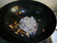 香菇虾仁豆腐羹的做法步骤8