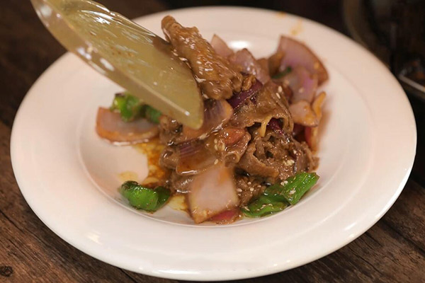 孜然羊肉的正宗做法 怎么做孜然羊肉