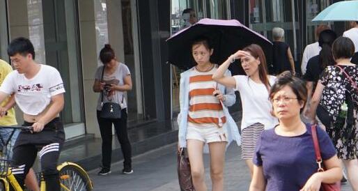 近期海口气温飙升高达30℃ 4—5日期间阵雨或雷阵雨